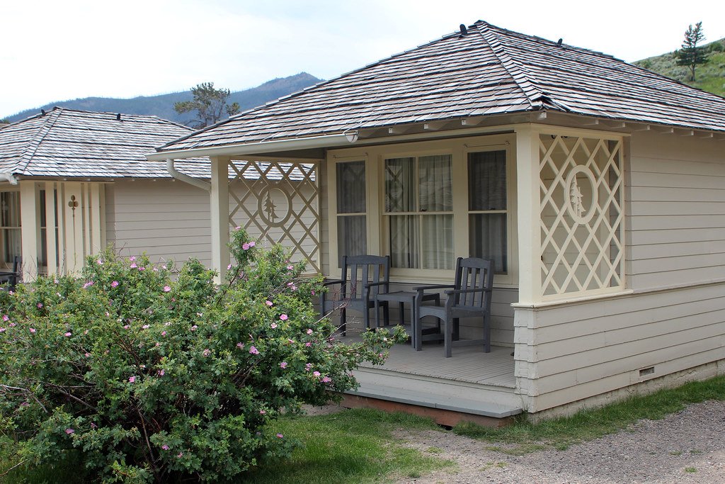 Residential rental building